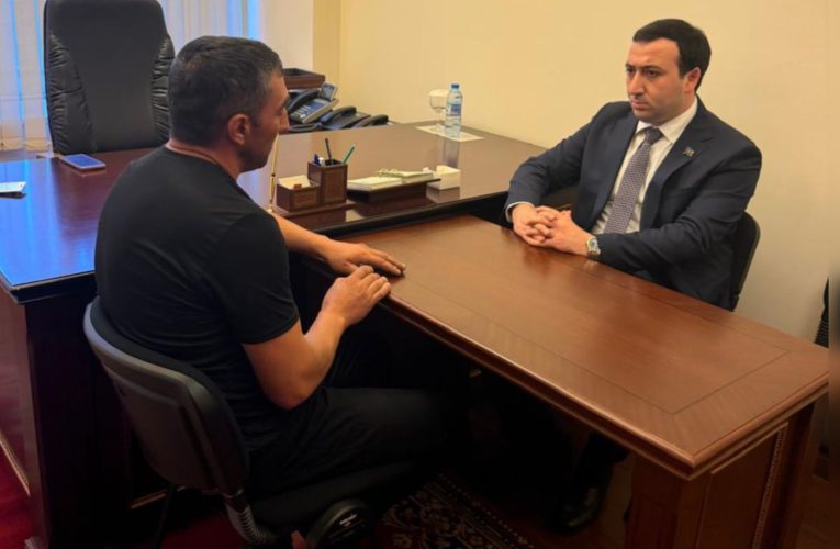 Aktual
                                                
                                                    Bu gün, 14:52                                                
                                            
                                            
                                                
Mahir Süleymanlı növbəti vətəndaş qəbulu keçirib