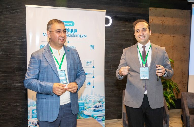 Hansıyar Babayev səhiyyə idarəçiliyinin müasir prinsiplərindən danışıb