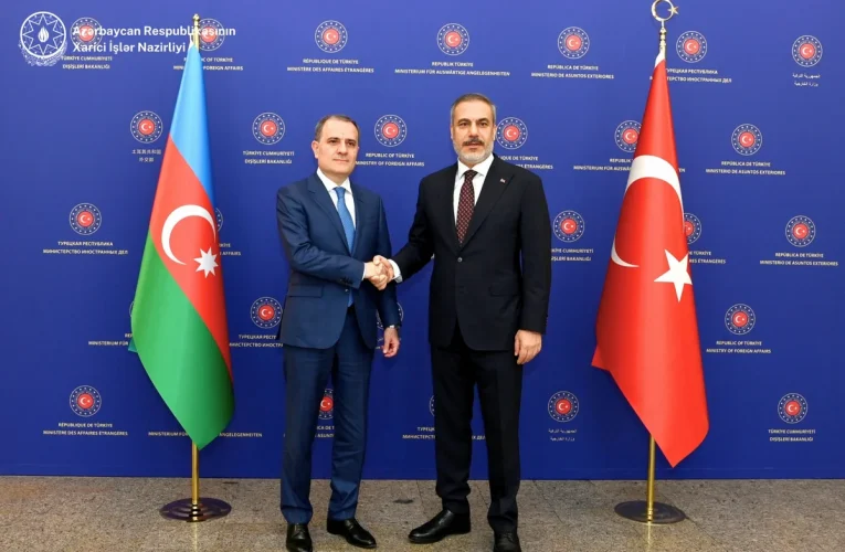 Bayramov Fidanla danışdı – Regiondakı təhlükəsizlik vəziyyətini müzakirə etdilər