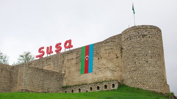 1784124996_00.jpg